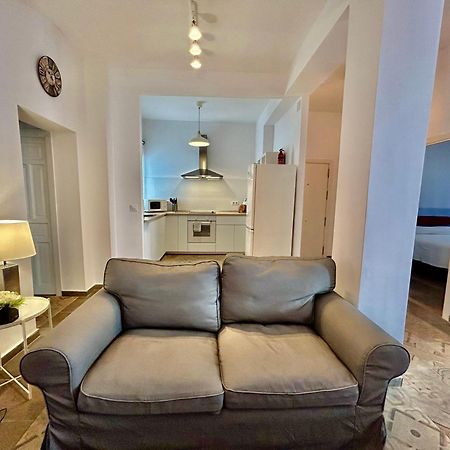 Acogedor Apt 8Pax 4Bdr 2Bth - Cozyhomesevilla1 エクステリア 写真