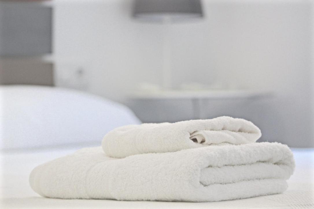 Acogedor Apt 8Pax 4Bdr 2Bth - Cozyhomesevilla1 エクステリア 写真