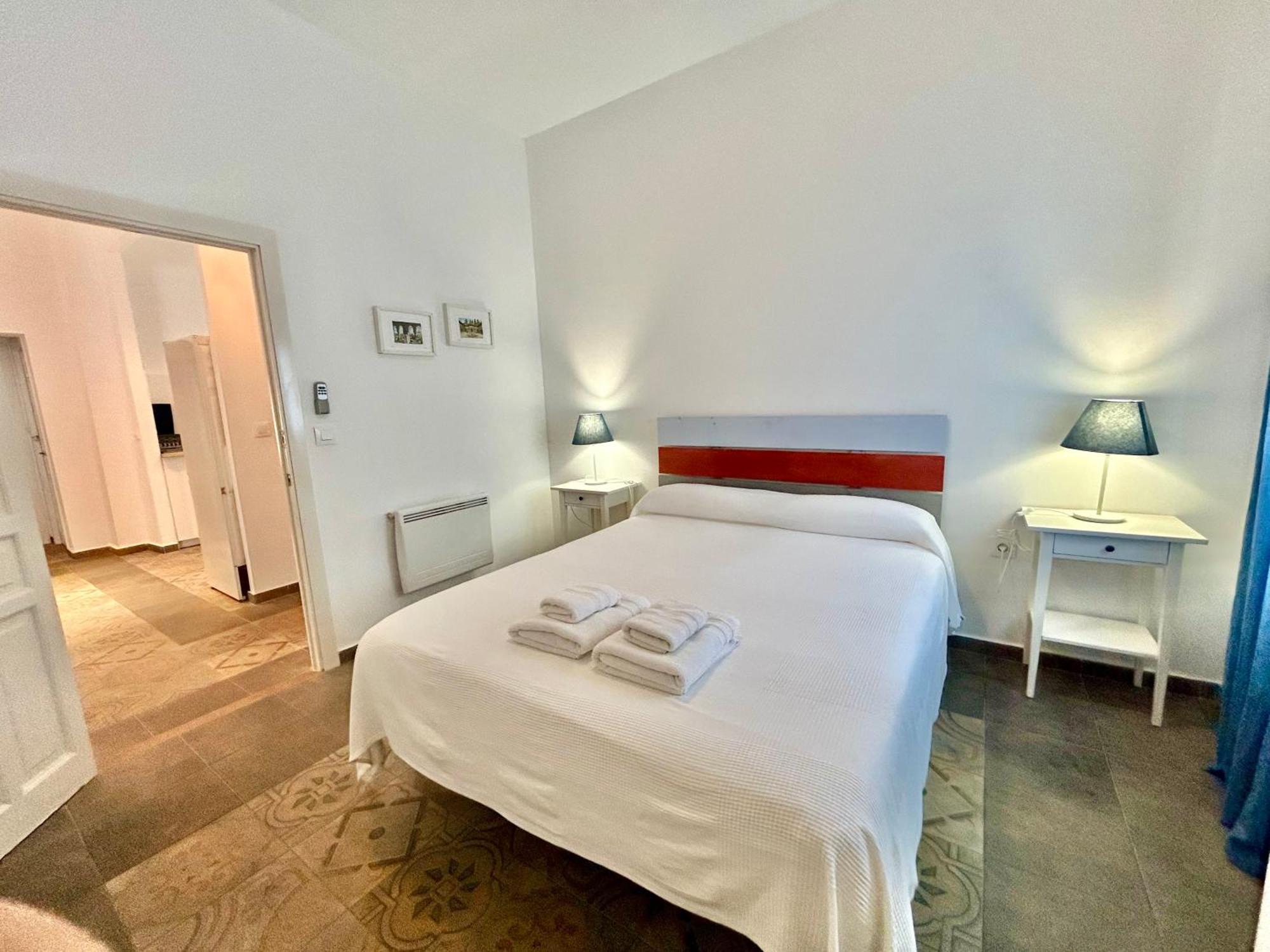 Acogedor Apt 8Pax 4Bdr 2Bth - Cozyhomesevilla1 エクステリア 写真